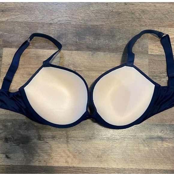 Victoria's Secret Very Sexy Push Up Rhinestone
Strap Bra Sz 32C Navy - Picture 4 of 7